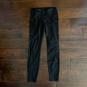 Black Lululemon leggings